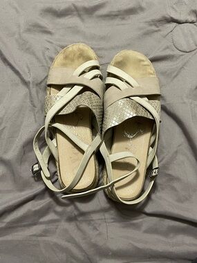 Women’s Neutral Beige Strappy Sandals
